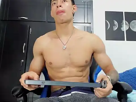 Snapshot of jey_cox23 chatting on 30, 9, 2025 jey cox23 online show from 30, 9, 2025