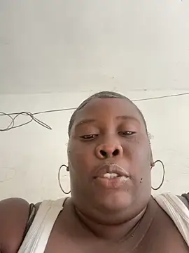 CarolinaGomez  online show from 18, 11, 2025