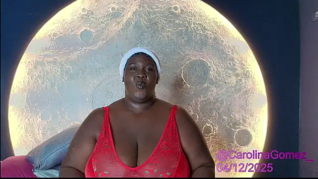 CarolinaGomez  online show from 4, 12, 2025