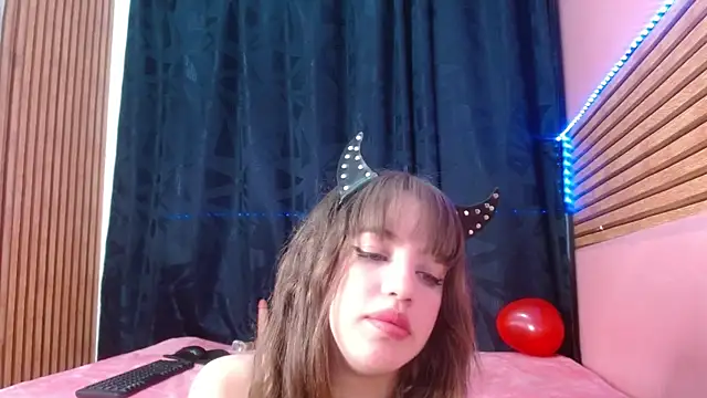 Melii idalgo online show from 8, 10, 2025
