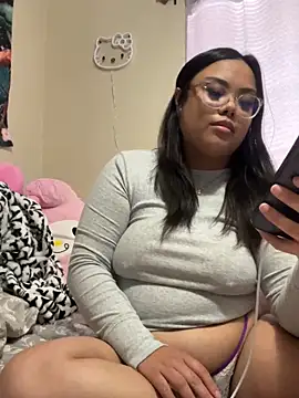 kiaradanielaxx online show from 4, 12, 2025