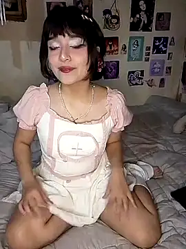 lucianasama online show from 4, 10, 2025