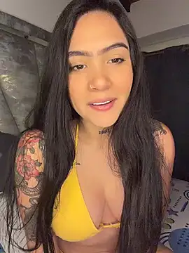 Snapshot of liahouses chatting on 5, 2, 2026 liahouses online show from 5, 2, 2026