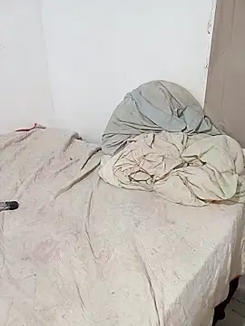 casado031999 online show from 10, 11, 2025