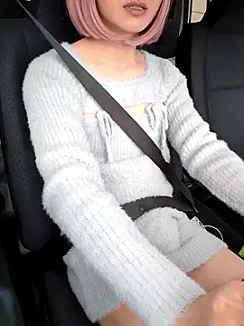 Snapshot of takusaki223 chatting on 14, 11, 2025 takusaki223 online show from 14, 11, 2025