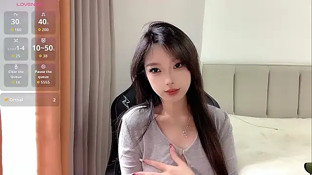 Snapshot of Puppy-12 chatting on 27, 10, 2025 Puppy-12 online show from 27, 10, 2025