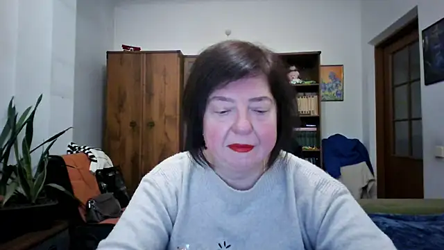 Snapshot of Violet_Pulse chatting on 4, 2, 2026 Violet Pulse online show from 4, 2, 2026