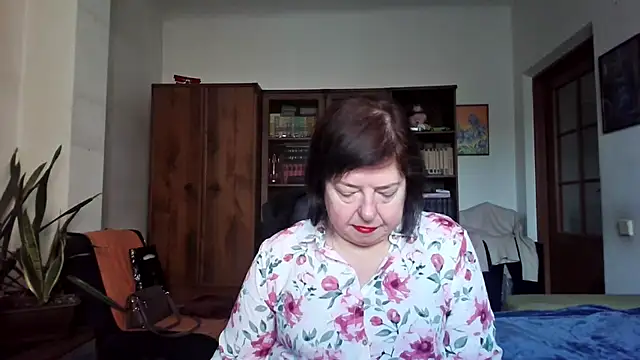 Snapshot of Violet_Pulse chatting on 21, 2, 2026 Violet Pulse online show from 21, 2, 2026