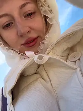 RonnieKiss online show from 9, 10, 2025