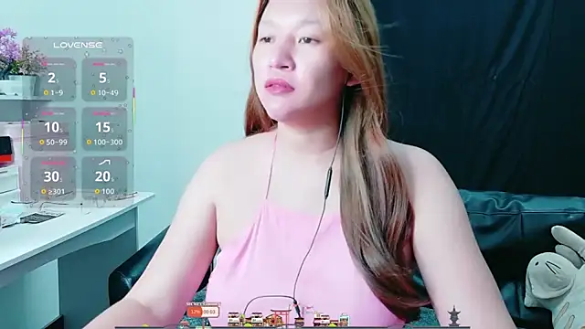 Snapshot of Lalacream12 chatting on 21, 5, 2026 Lalacream12 online show from 21, 5, 2026