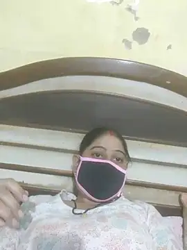 Snapshot of Cute-Charvii chatting on 18, 11, 2025 Cute-Charvii online show from 18, 11, 2025