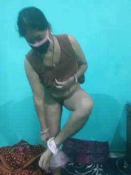 Snapshot of Cute-Charvii chatting on 18, 11, 2025 Cute-Charvii online show from 18, 11, 2025