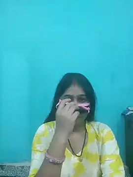 Snapshot of Cute-Charvii chatting on 3, 12, 2025 Cute-Charvii online show from 3, 12, 2025