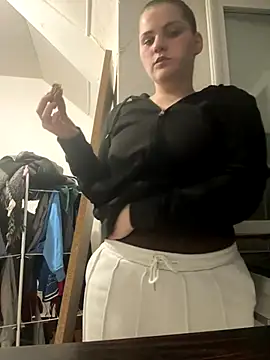 Alita 92 online show from 9, 10, 2025