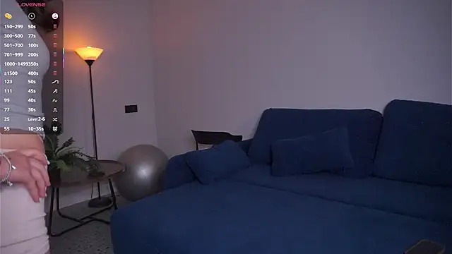 Snapshot of AdrianaCoenen chatting on 21, 9, 2025 AdrianaCoenen online show from 21, 9, 2025