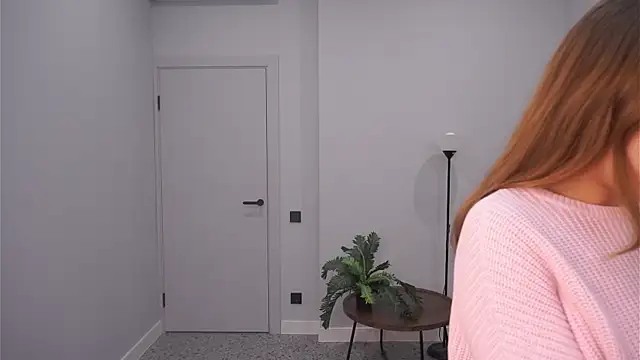 Snapshot of AdrianaCoenen chatting on 28, 9, 2025 AdrianaCoenen online show from 28, 9, 2025