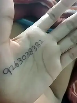 JassiKumari02 online show from 12, 1, 2026