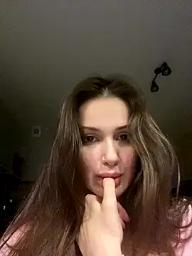 SoShyEmmyyy online show from 23, 9, 2025