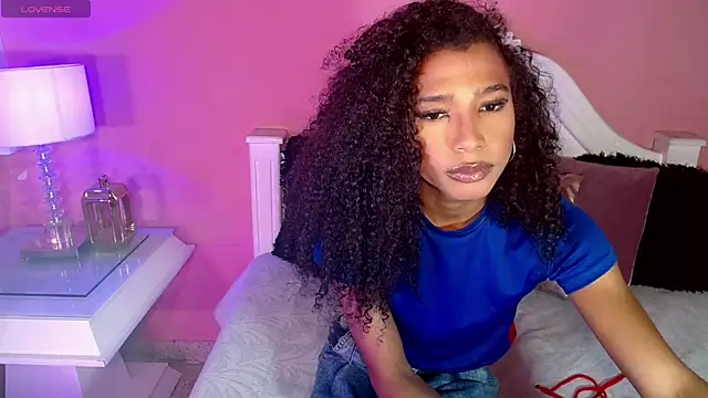  IsabellaRousse online show from 2, 10, 2025