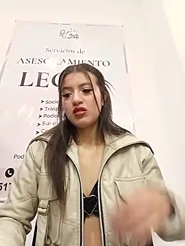 Snapshot of SALOME-28_ chatting on 13, 5, 2026 SALOME-28 online show from 13, 5, 2026