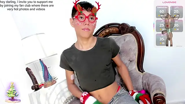 Snapshot of Little_liam chatting on 19, 12, 2025 Little liam online show from 19, 12, 2025