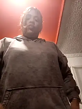 Aria hebe  online show from 14, 4, 2026