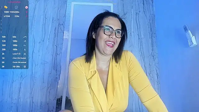 EmillyLim online show from 16, 10, 2025