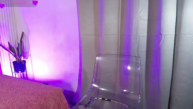 Snapshot of Missdionne_curly chatting on 4, 2, 2026 Missdionne curly online show from 4, 2, 2026