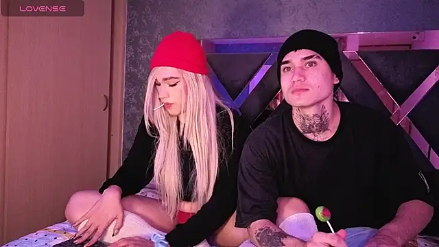 Snapshot of owen_desmond chatting on 23, 10, 2025 owen desmond online show from 23, 10, 2025