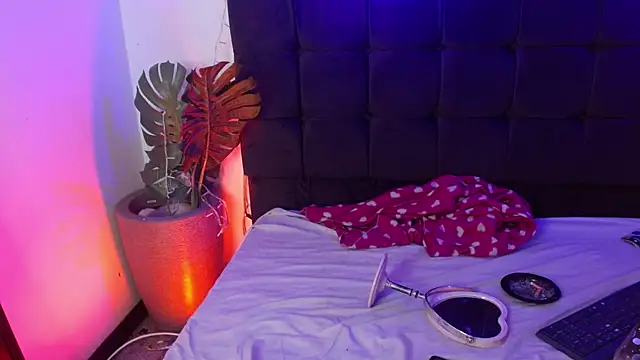 YessBoobs0 online show from 8, 11, 2025