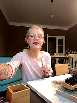 tacodeluxxxe online show from 15, 10, 2025