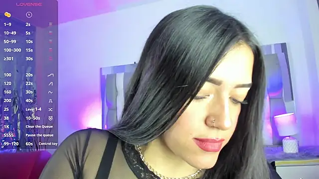 IsaDiiaz online show from 5, 10, 2025