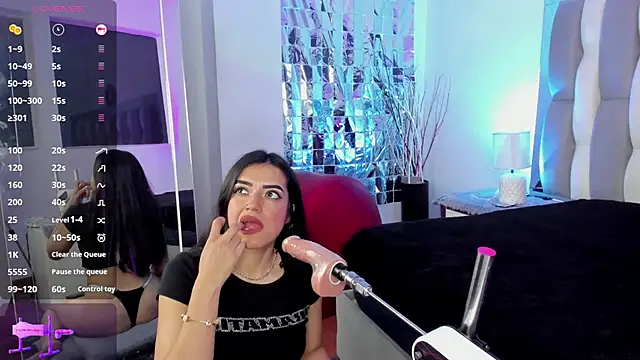 IsaDiiaz online show from 16, 10, 2025