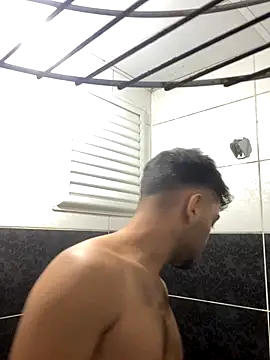 Snapshot of astoperaa chatting on 21, 9, 2025 astoperaa online show from 21, 9, 2025