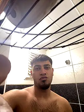 Snapshot of astoperaa chatting on 8, 10, 2025 astoperaa online show from 8, 10, 2025