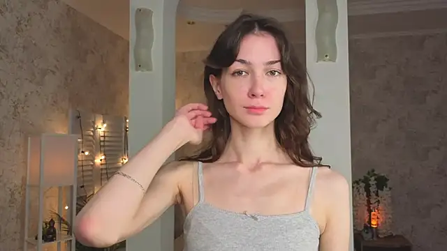 ReneeLippeatt online show from 26, 9, 2025