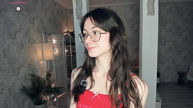 ReneeLippeatt online show from 16, 11, 2025