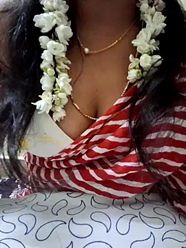 Snapshot of jasminetaml chatting on 28, 10, 2025 jasminetaml online show from 28, 10, 2025