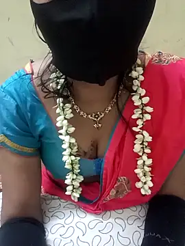 Snapshot of jasminetaml chatting on 8, 11, 2025 jasminetaml online show from 8, 11, 2025