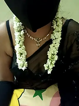 Snapshot of jasminetaml chatting on 23, 11, 2025 jasminetaml online show from 23, 11, 2025