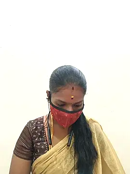 Snapshot of Tamil_Yalini12 chatting on 16, 1, 2026 Tamil Yalini12 online show from 16, 1, 2026