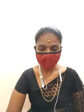 Snapshot of Tamil_Yalini12 chatting on 13, 2, 2026 Tamil Yalini12 online show from 13, 2, 2026