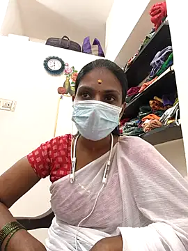 Snapshot of Tamil_Yalini12 chatting on 23, 2, 2026 Tamil Yalini12 online show from 23, 2, 2026