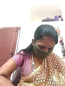 Snapshot of Tamil_Yalini12 chatting on 25, 2, 2026 Tamil Yalini12 online show from 25, 2, 2026