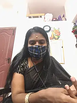 Snapshot of Tamil_Yalini12 chatting on 12, 7, 2026 Tamil Yalini12 online show from 12, 7, 2026