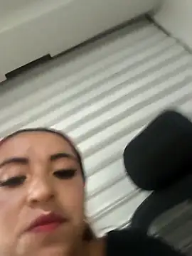 Alisson Stonee online show from 2, 5, 2026