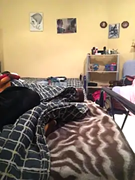 Snapshot of tiago1981pt chatting on 17, 11, 2025 tiago1981pt online show from 17, 11, 2025