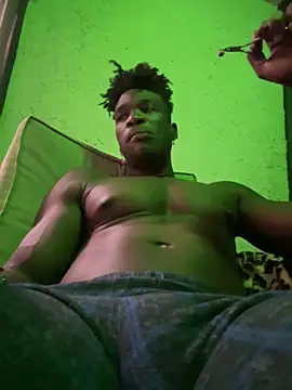 Snapshot of MrDaddyBlackNi9e chatting on 25, 9, 2025 MrDaddyBlackNi9e online show from 25, 9, 2025