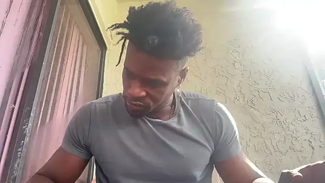 Snapshot of MrDaddyBlackNi9e chatting on 27, 9, 2025 MrDaddyBlackNi9e online show from 27, 9, 2025