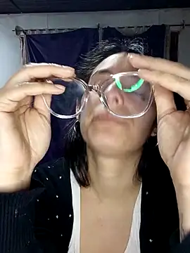 lucixxx14 online show from 19, 10, 2025